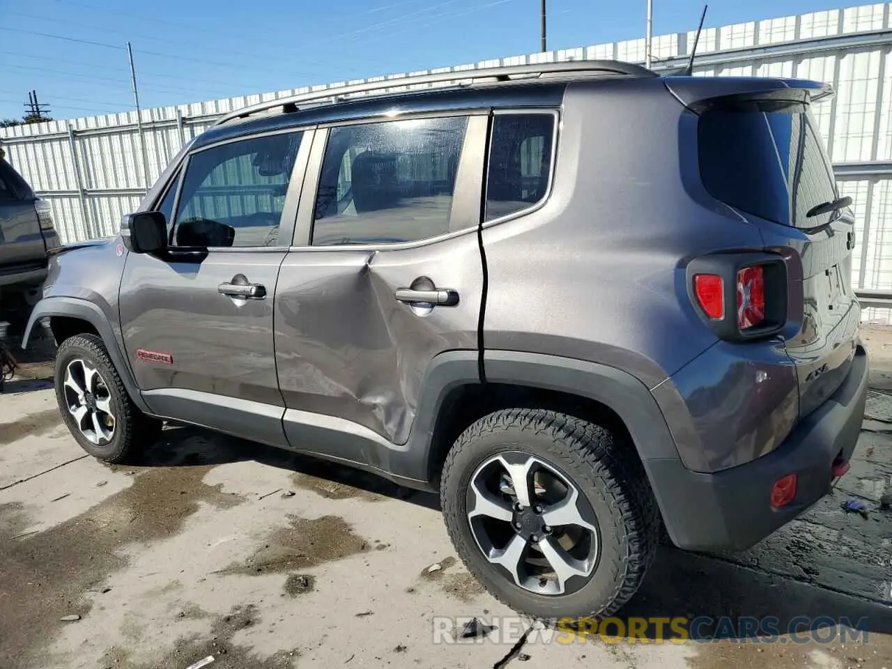 2 Фотография поврежденного автомобиля ZACNJBC18KPK03246 JEEP RENEGADE 2019