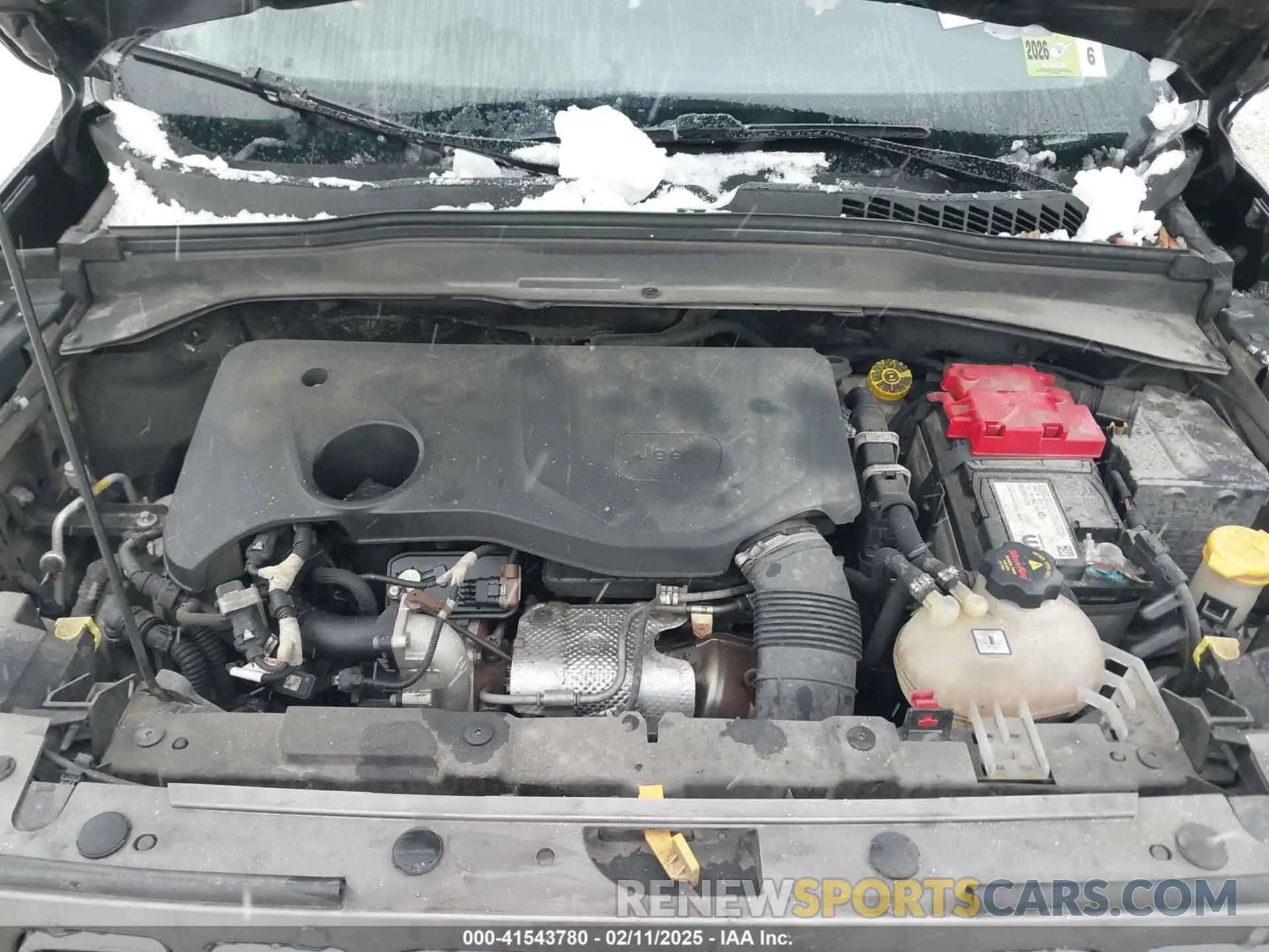 10 Photograph of a damaged car ZACNJBD19KPJ93616 JEEP RENEGADE 2019