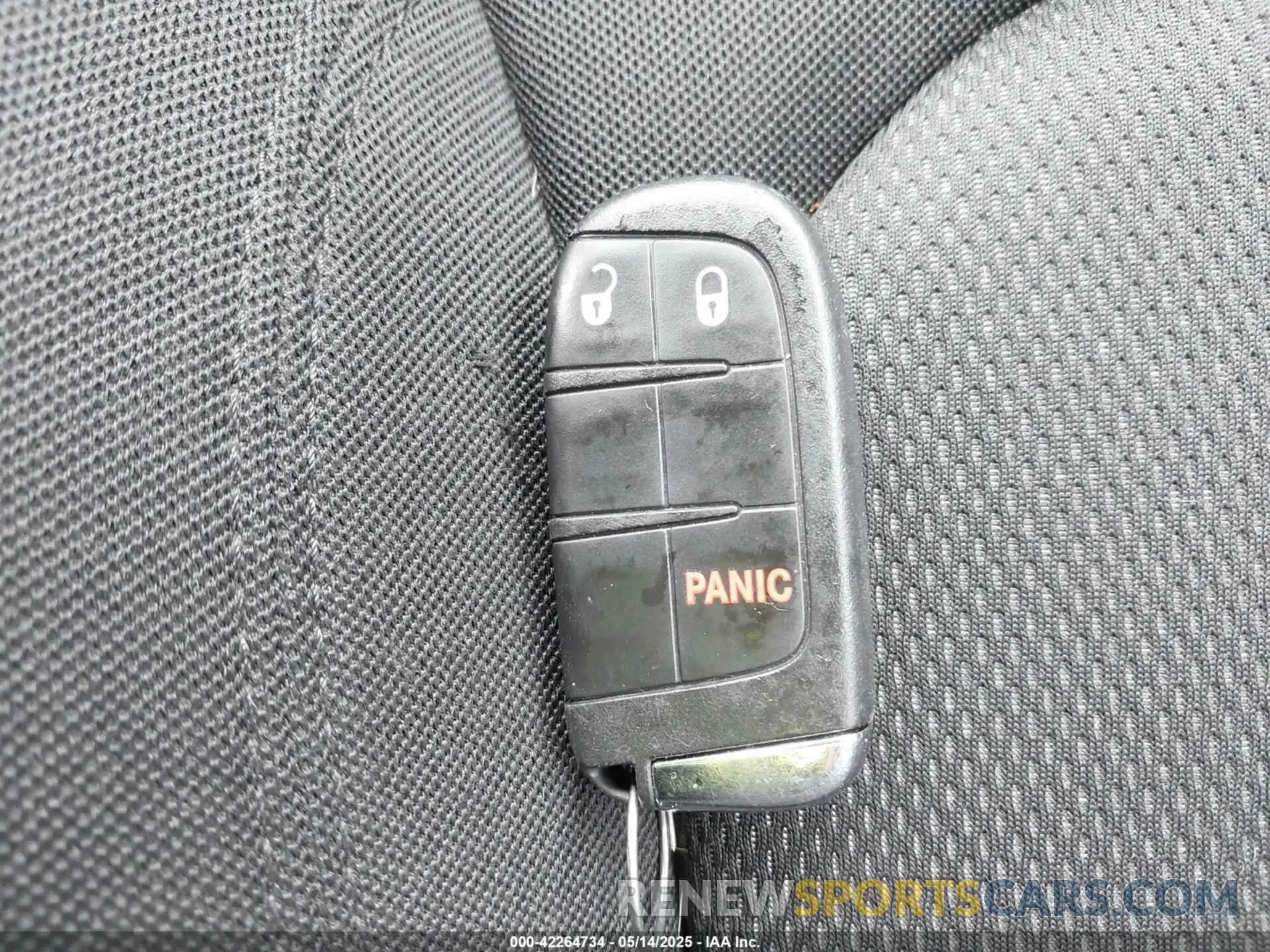 11 Фотография поврежденного автомобиля ZACNJAAB0LPL08984 JEEP RENEGADE 2020