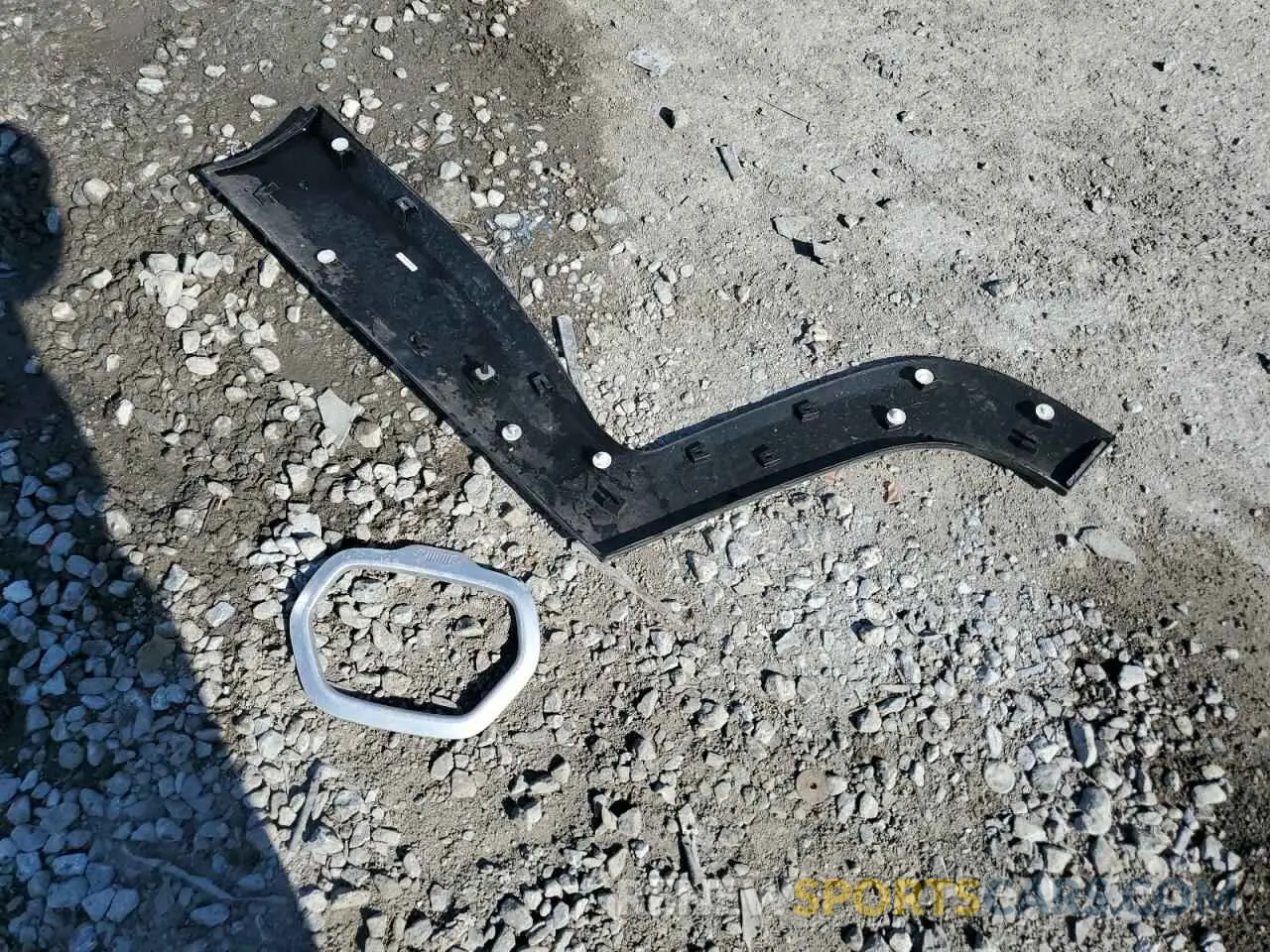 13 Photograph of a damaged car ZACNJAAB0LPL13392 JEEP RENEGADE 2020