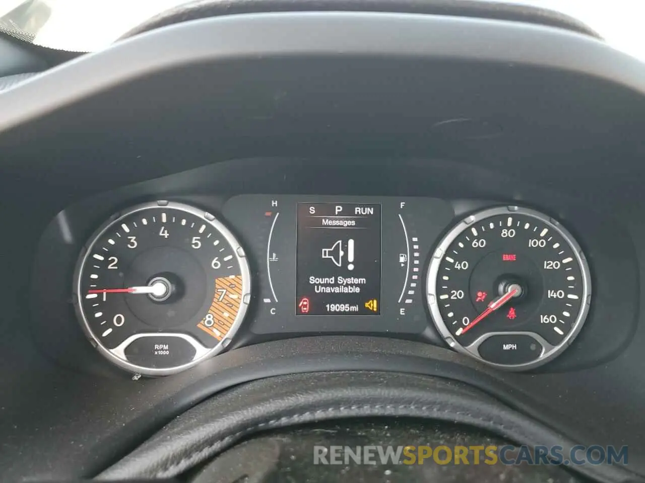 9 Photograph of a damaged car ZACNJAAB0LPL13392 JEEP RENEGADE 2020