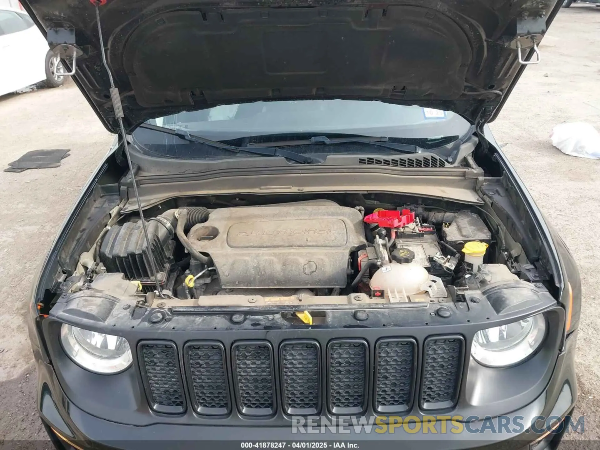 10 Photograph of a damaged car ZACNJAAB0LPL71695 JEEP RENEGADE 2020