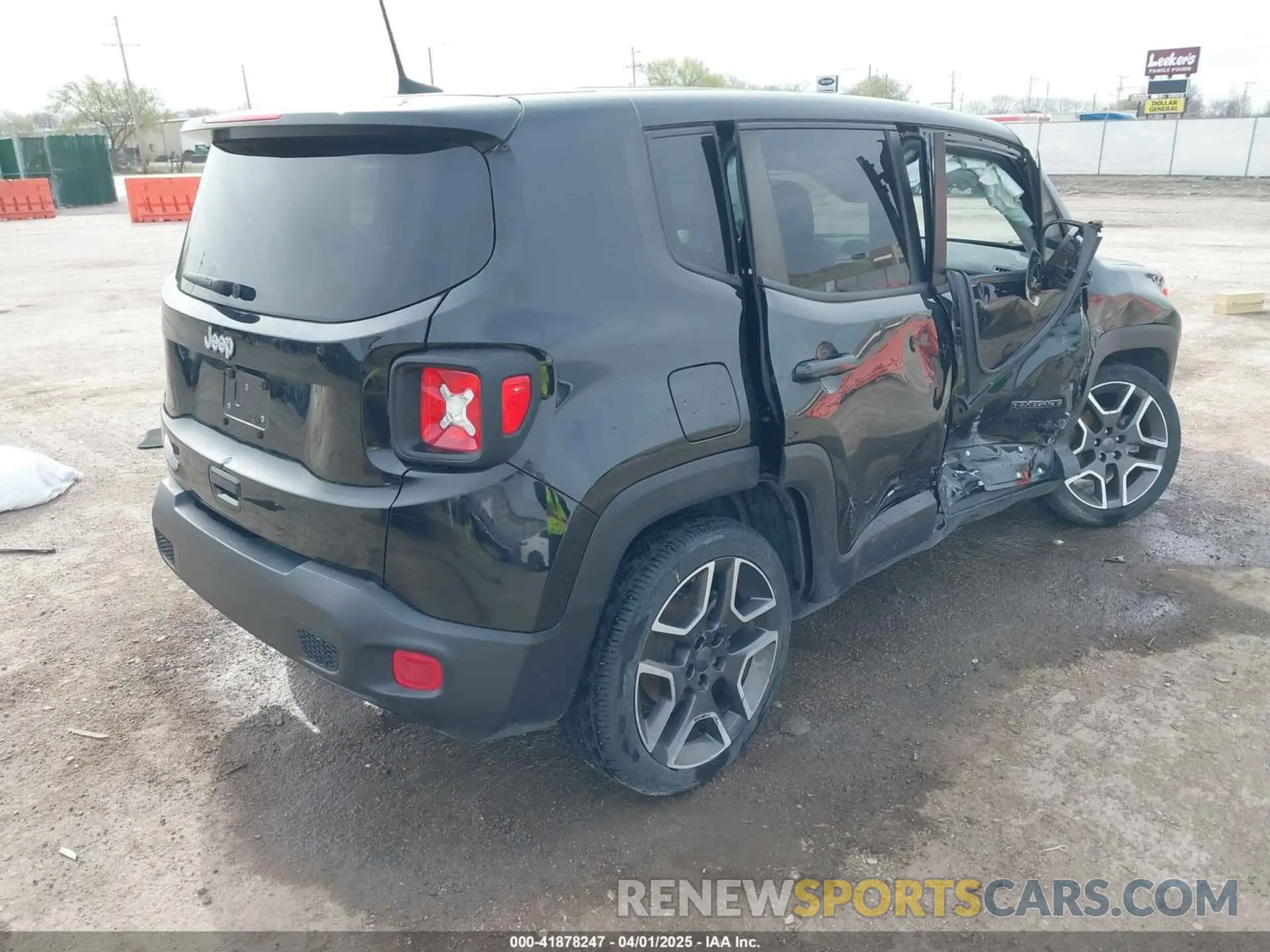 4 Photograph of a damaged car ZACNJAAB0LPL71695 JEEP RENEGADE 2020