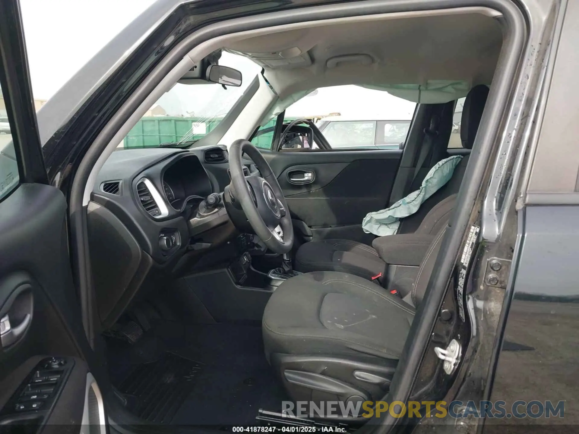 5 Photograph of a damaged car ZACNJAAB0LPL71695 JEEP RENEGADE 2020