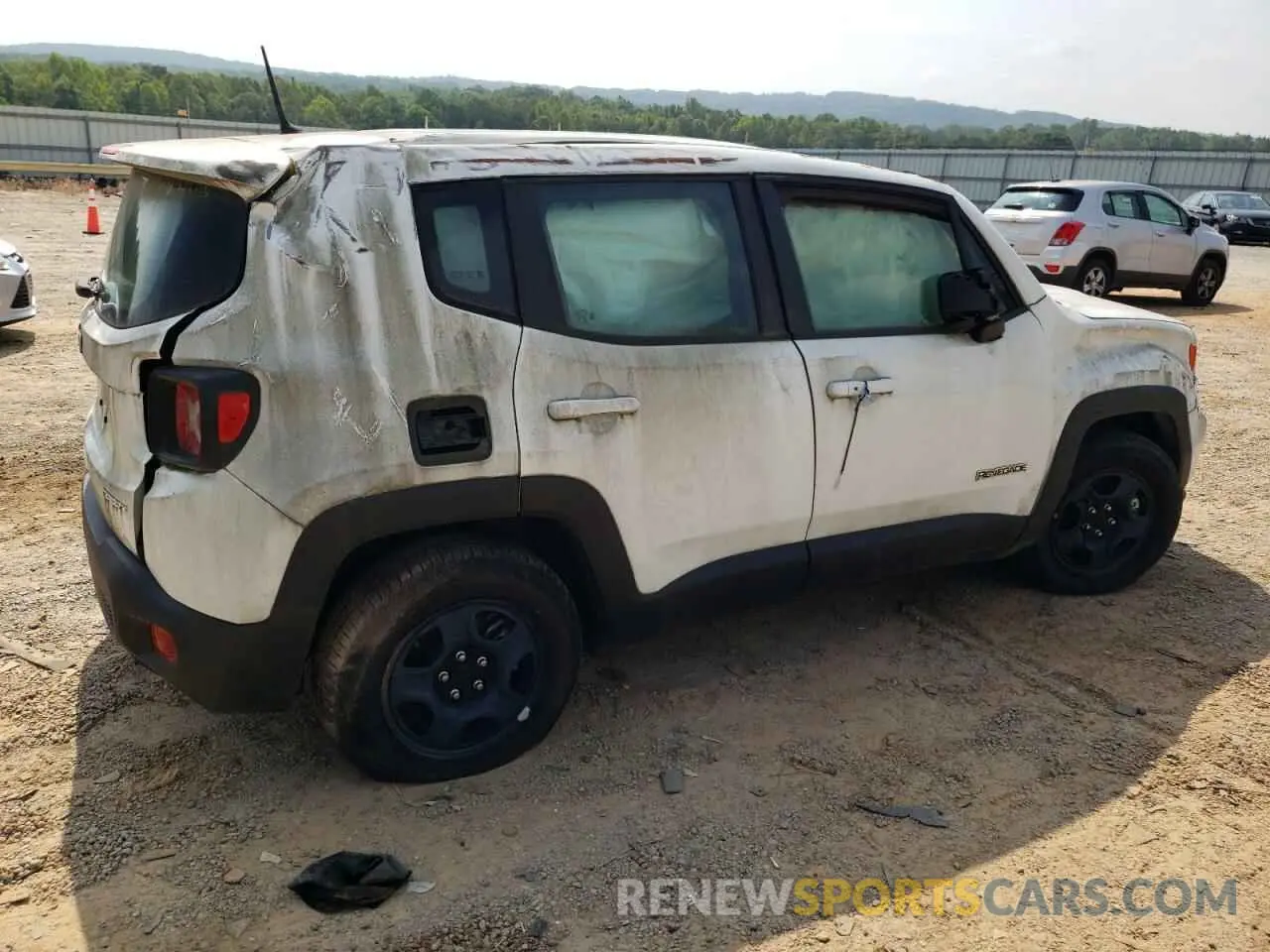 3 Photograph of a damaged car ZACNJAAB2LPL13149 JEEP RENEGADE 2020