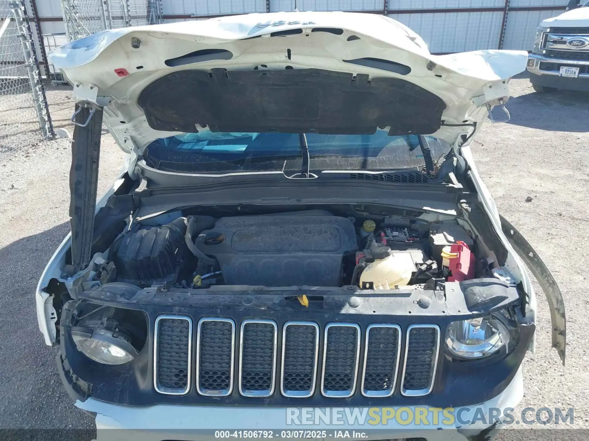 10 Photograph of a damaged car ZACNJAAB7LPL70754 JEEP RENEGADE 2020