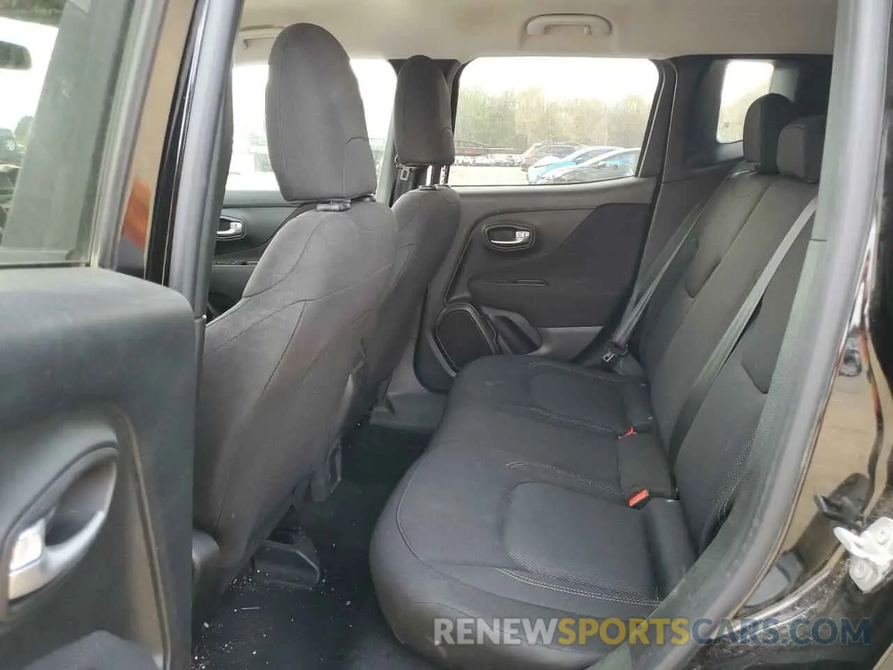 10 Фотография поврежденного автомобиля ZACNJAAB7LPL71628 JEEP RENEGADE 2020