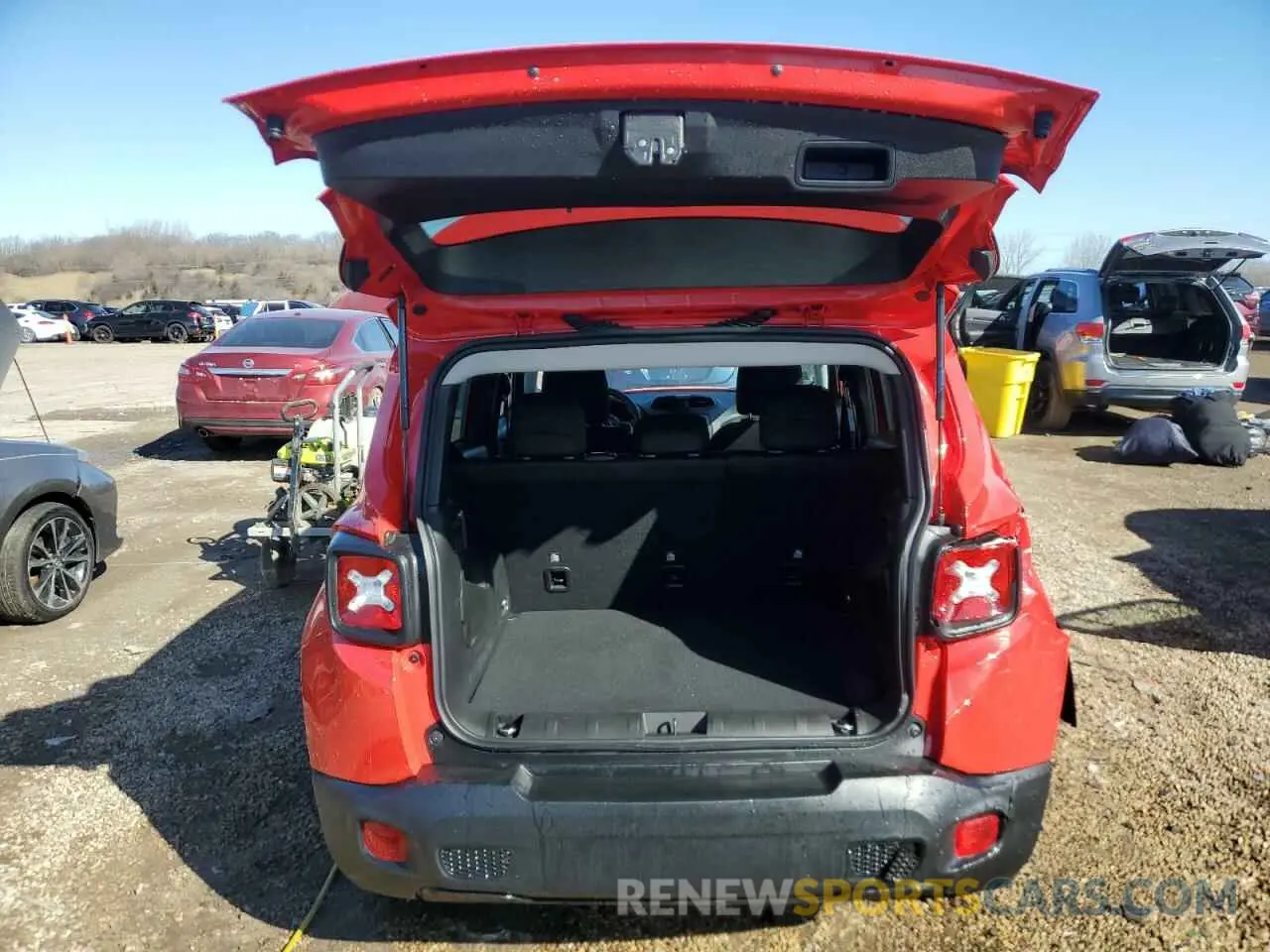 6 Фотография поврежденного автомобиля ZACNJAAB7LPL92690 JEEP RENEGADE 2020