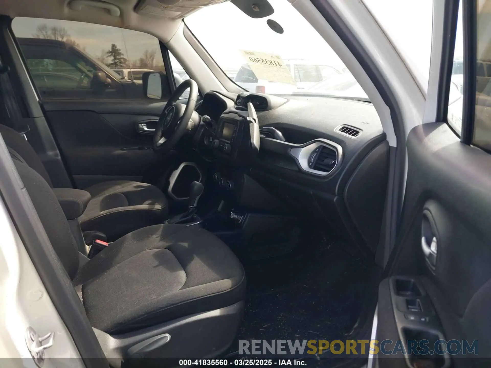 5 Фотография поврежденного автомобиля ZACNJAAB8LPK96809 JEEP RENEGADE 2020