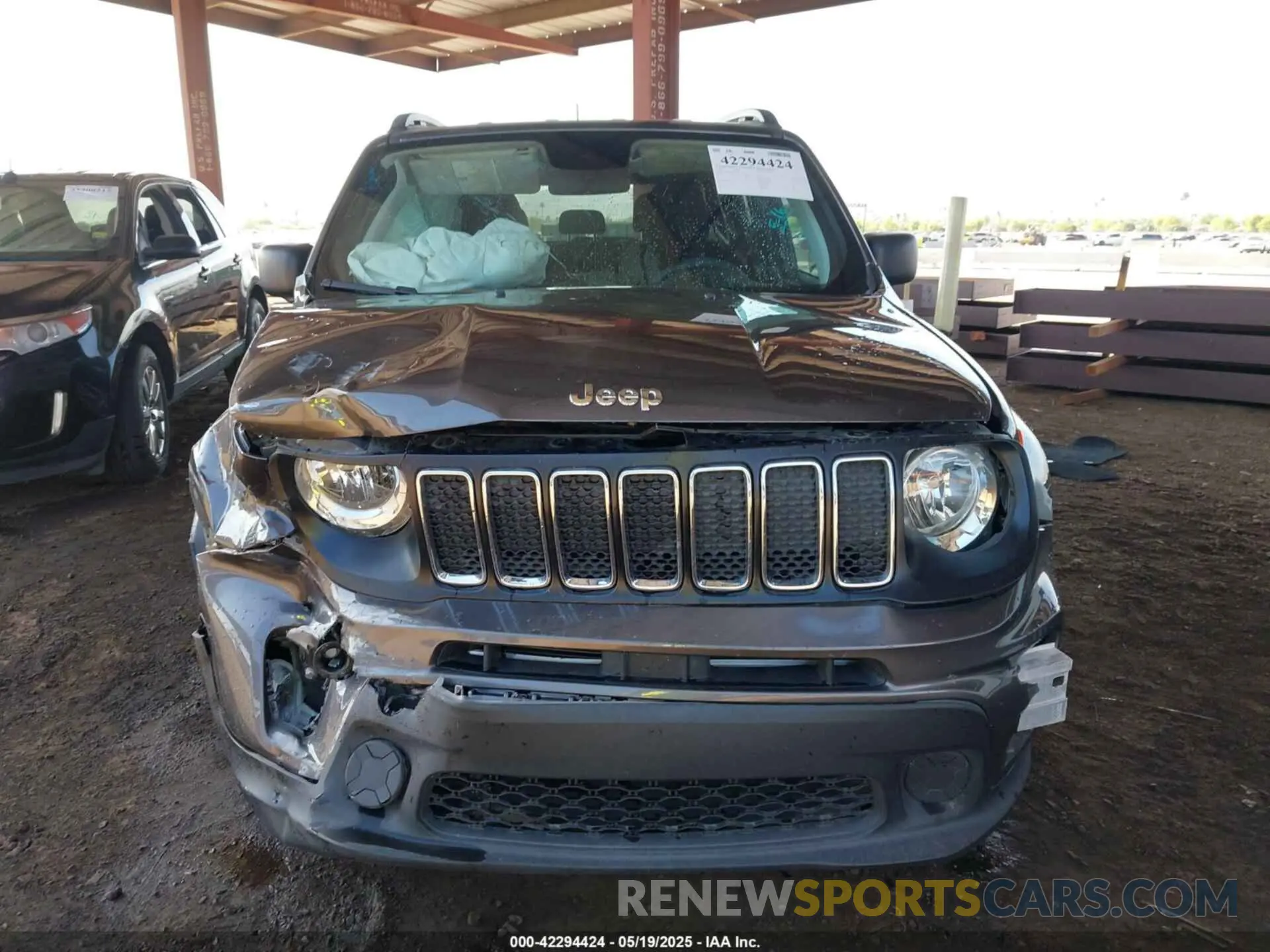 12 Photograph of a damaged car ZACNJAABXLPL61062 JEEP RENEGADE 2020