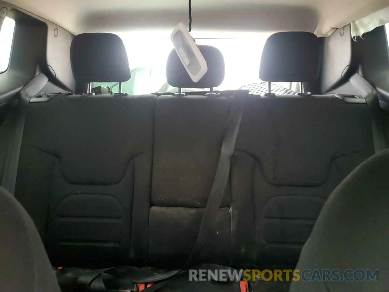 10 Фотография поврежденного автомобиля ZACNJAB13LPM09023 JEEP RENEGADE 2020