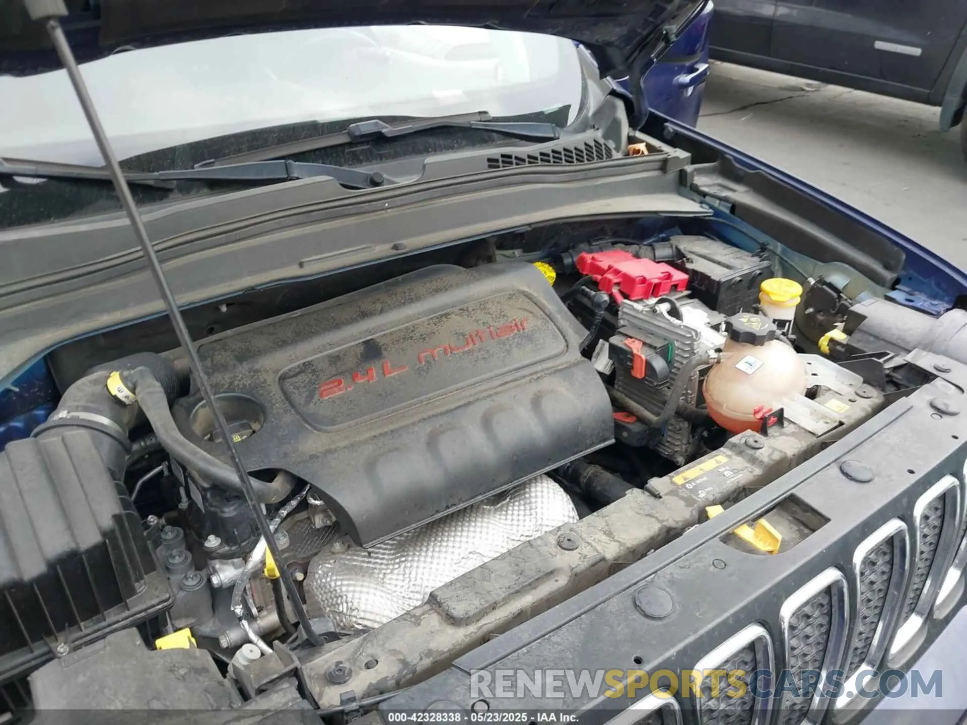 10 Photograph of a damaged car ZACNJABB0LPL90620 JEEP RENEGADE 2020