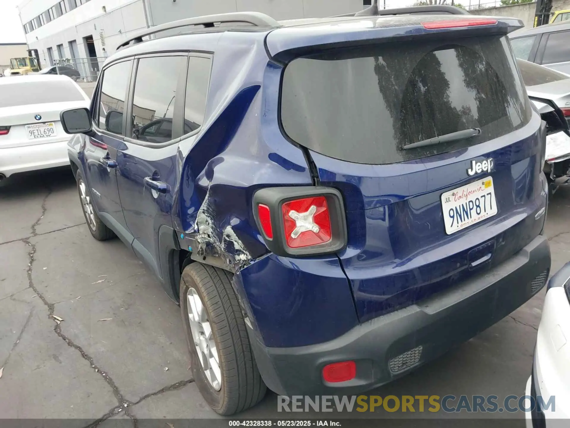 3 Photograph of a damaged car ZACNJABB0LPL90620 JEEP RENEGADE 2020
