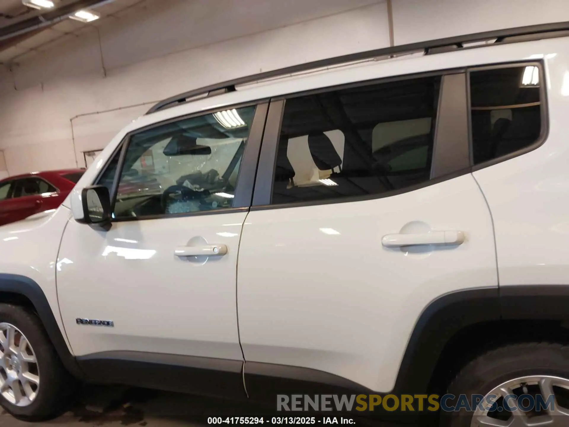 14 Photograph of a damaged car ZACNJABB1LPL74247 JEEP RENEGADE 2020