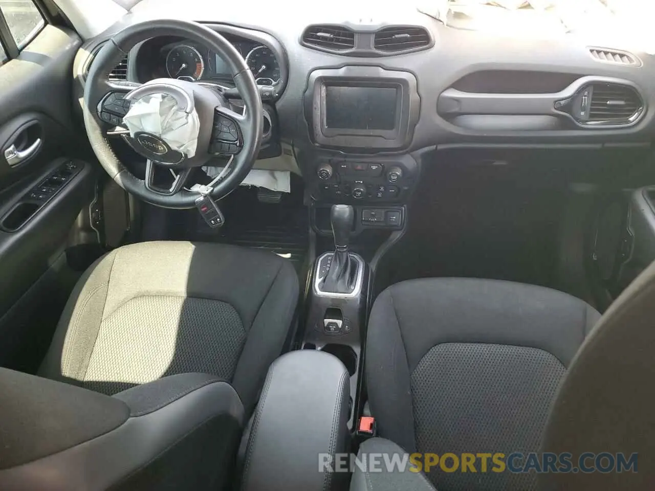 8 Фотография поврежденного автомобиля ZACNJABB1LPL87001 JEEP RENEGADE 2020