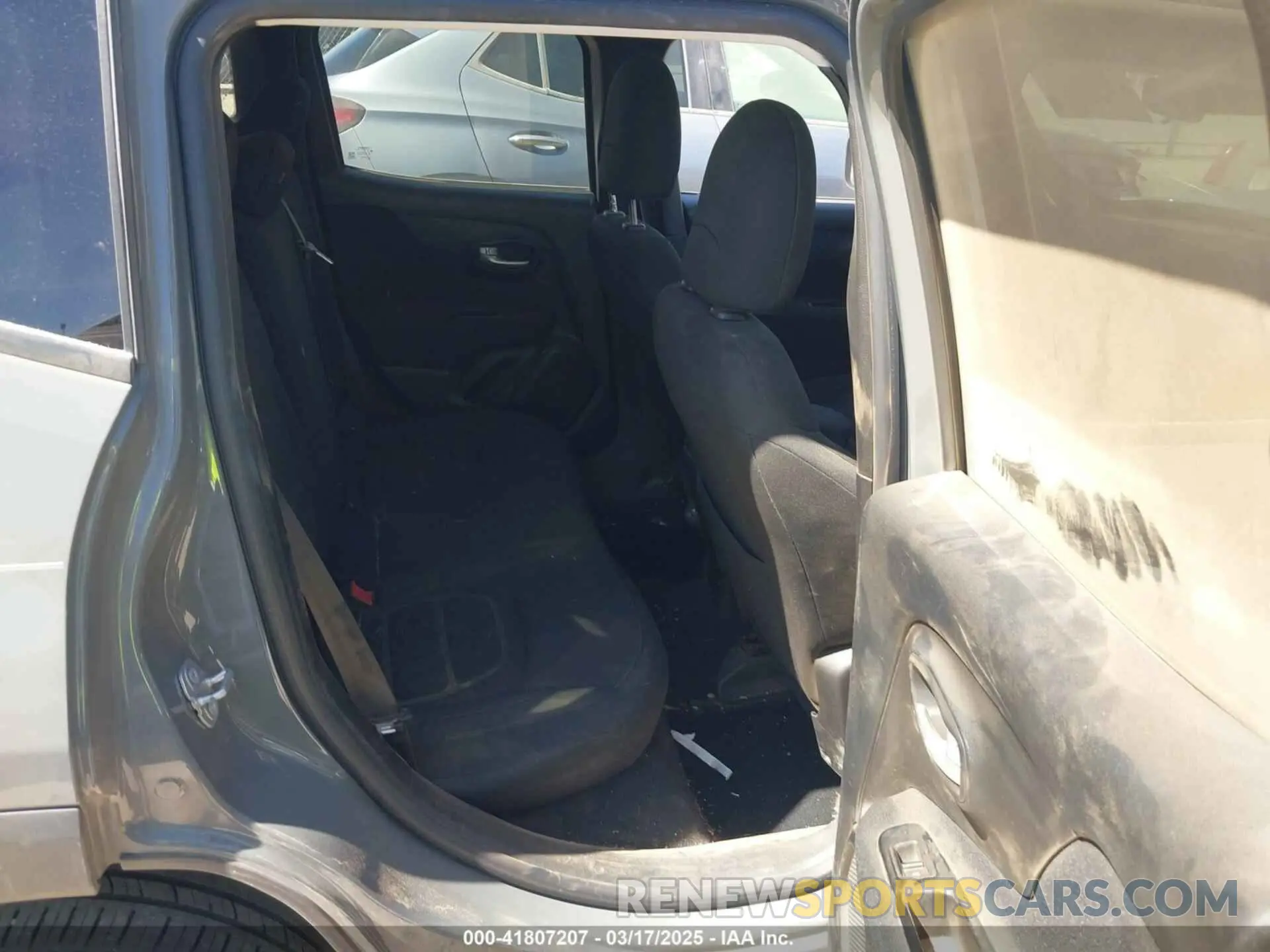 8 Фотография поврежденного автомобиля ZACNJABB2LPL80283 JEEP RENEGADE 2020