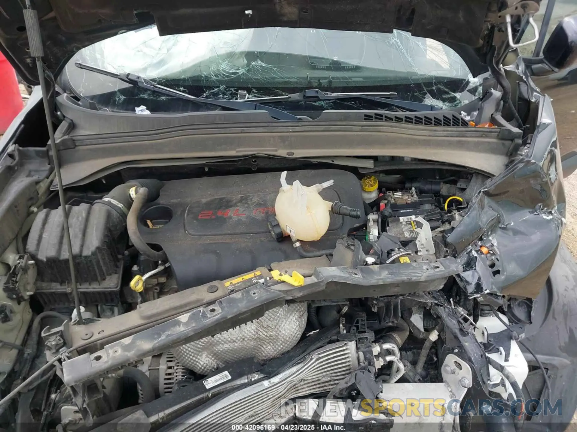 10 Фотография поврежденного автомобиля ZACNJABB3LPL46739 JEEP RENEGADE 2020