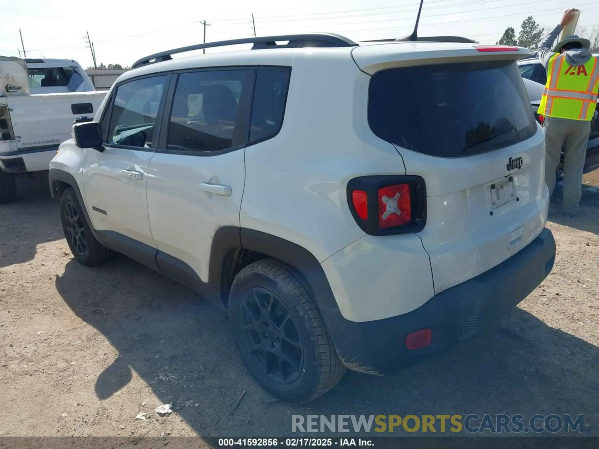 3 Фотография поврежденного автомобиля ZACNJABB5LPL02130 JEEP RENEGADE 2020