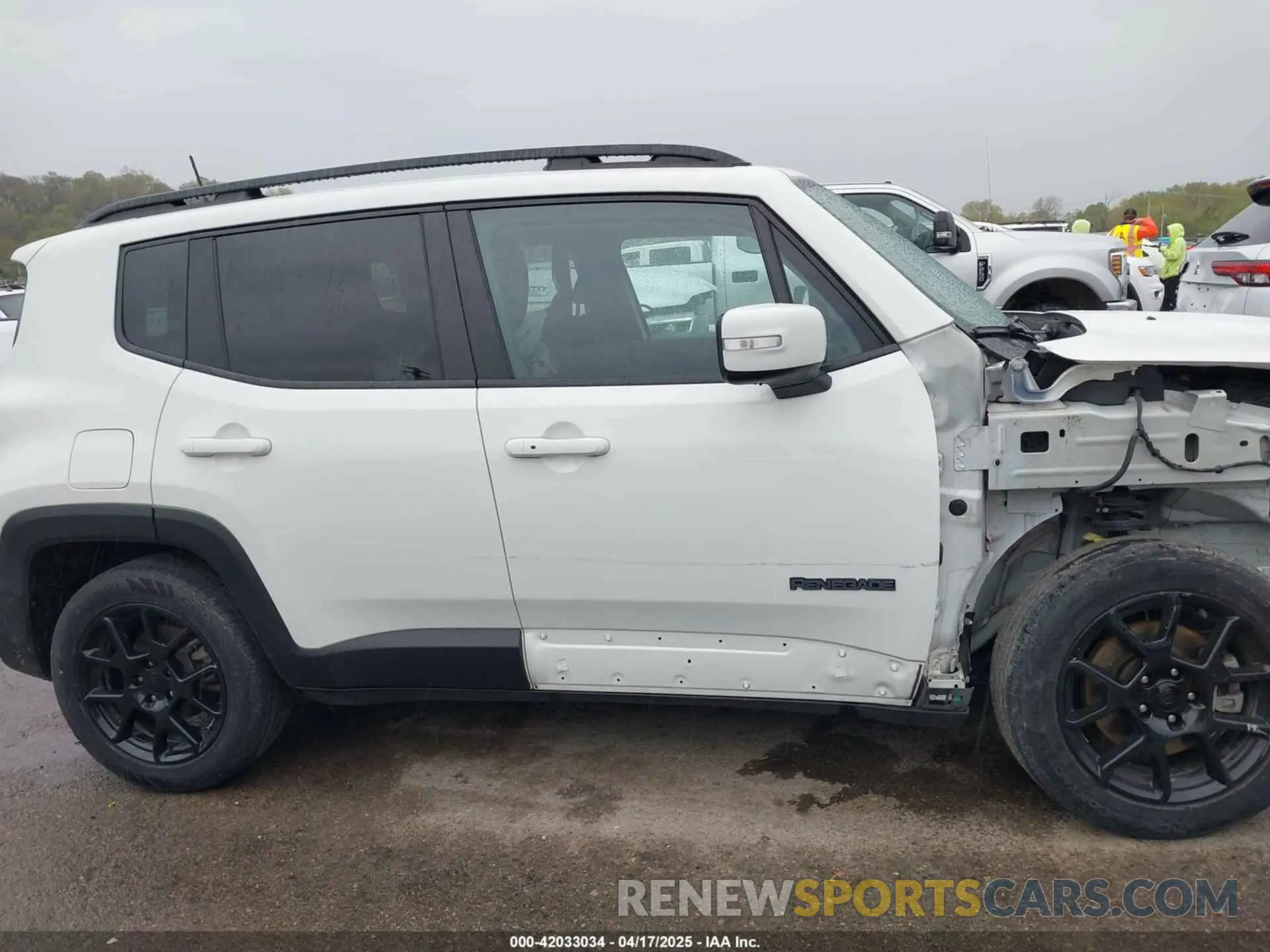 14 Photograph of a damaged car ZACNJABB6LPL16537 JEEP RENEGADE 2020