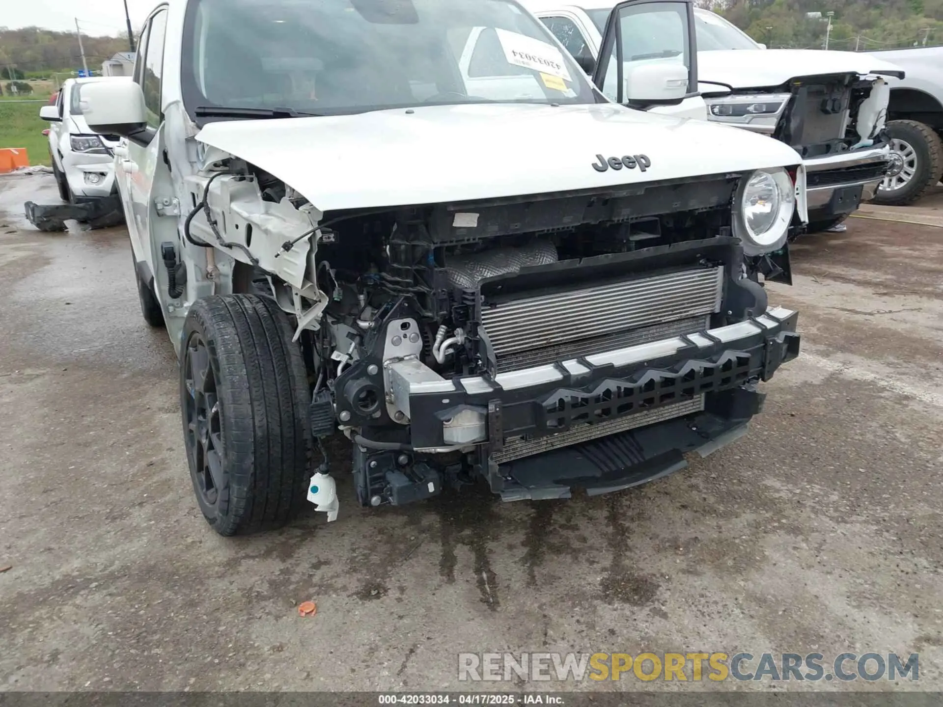 6 Photograph of a damaged car ZACNJABB6LPL16537 JEEP RENEGADE 2020