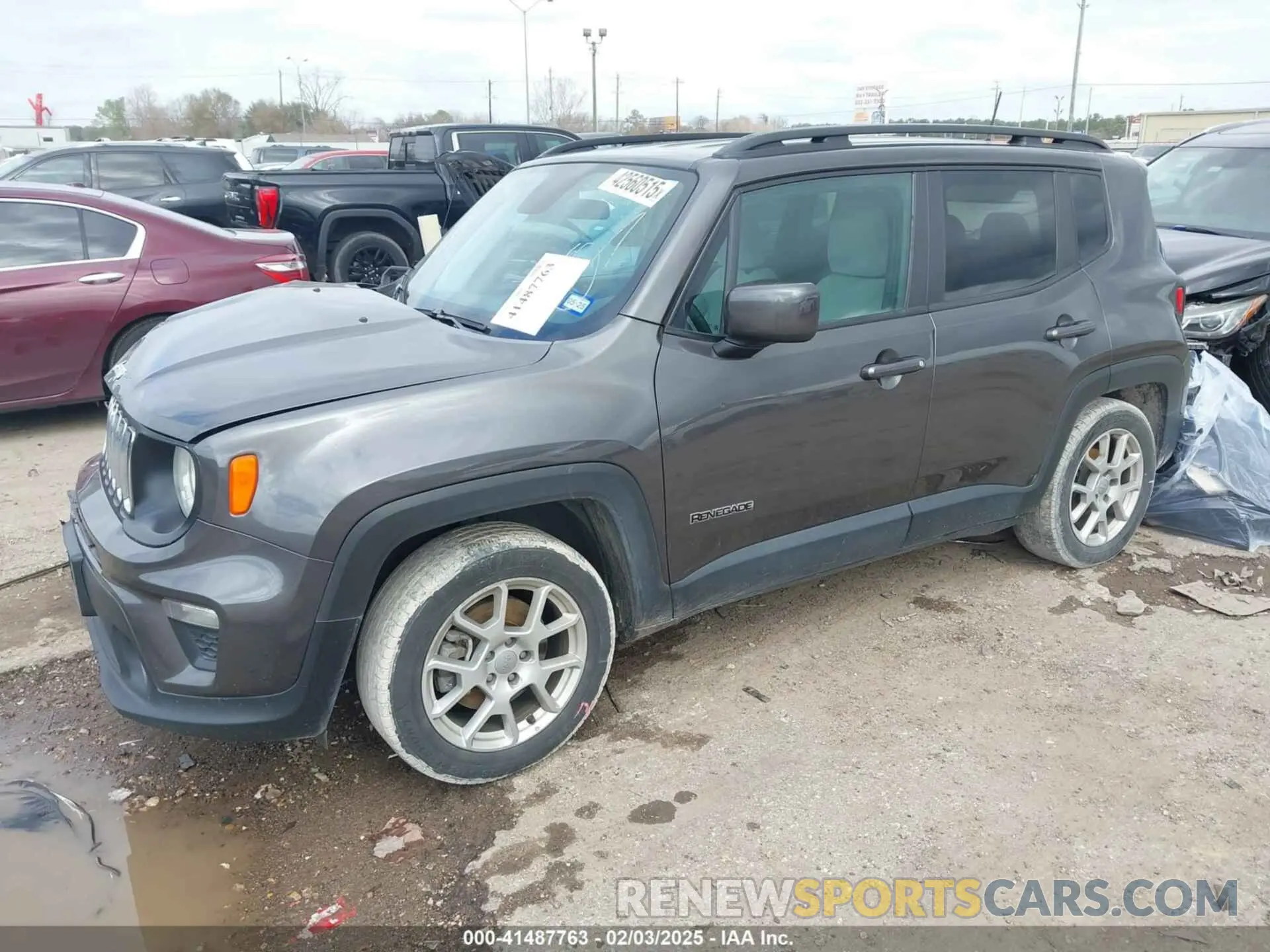2 Photograph of a damaged car ZACNJABB6LPL62935 JEEP RENEGADE 2020