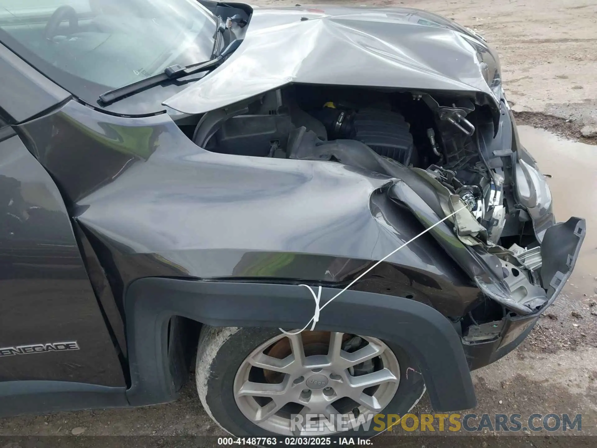 6 Photograph of a damaged car ZACNJABB6LPL62935 JEEP RENEGADE 2020