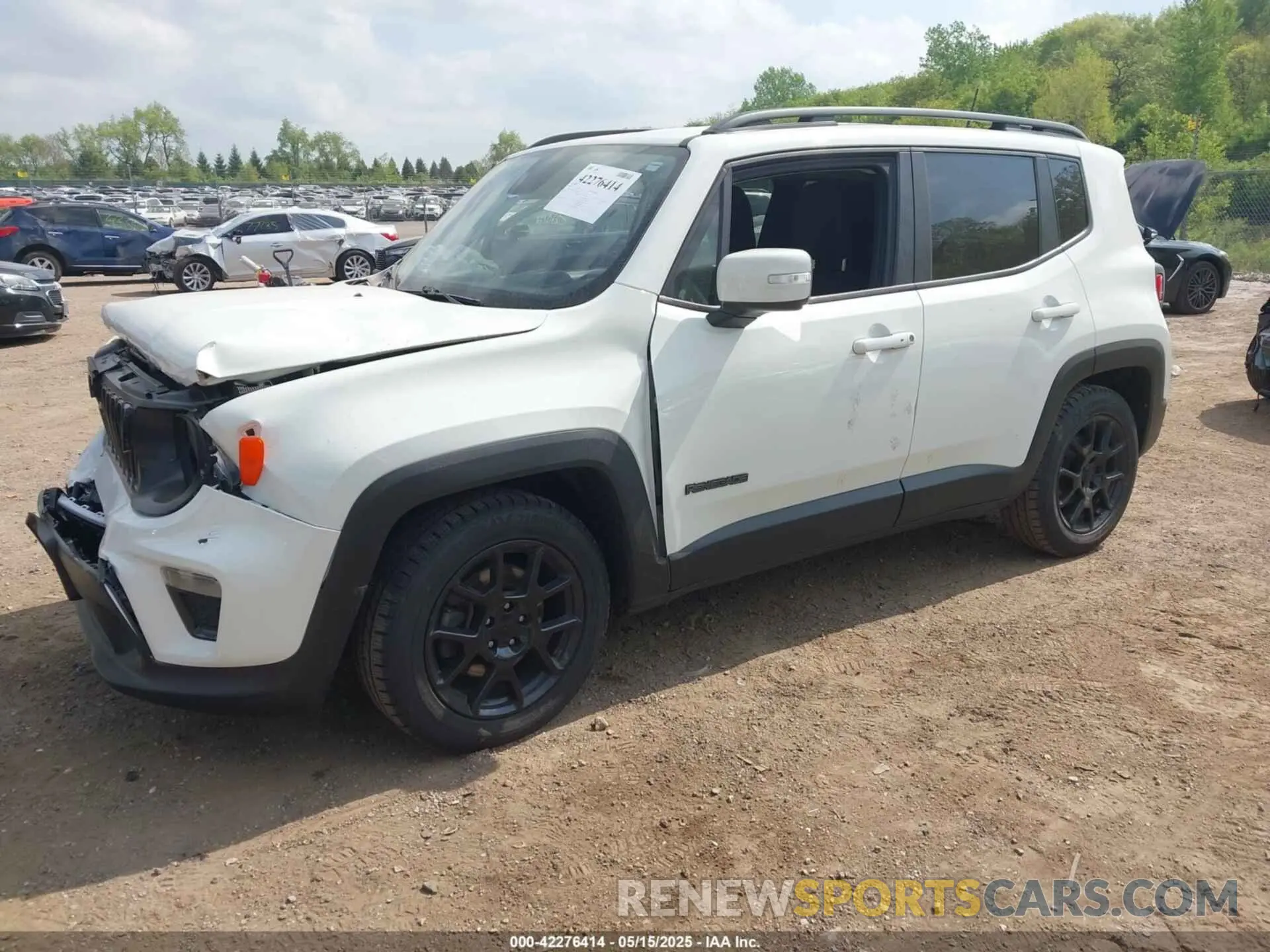 2 Фотография поврежденного автомобиля ZACNJABB7LPL02453 JEEP RENEGADE 2020
