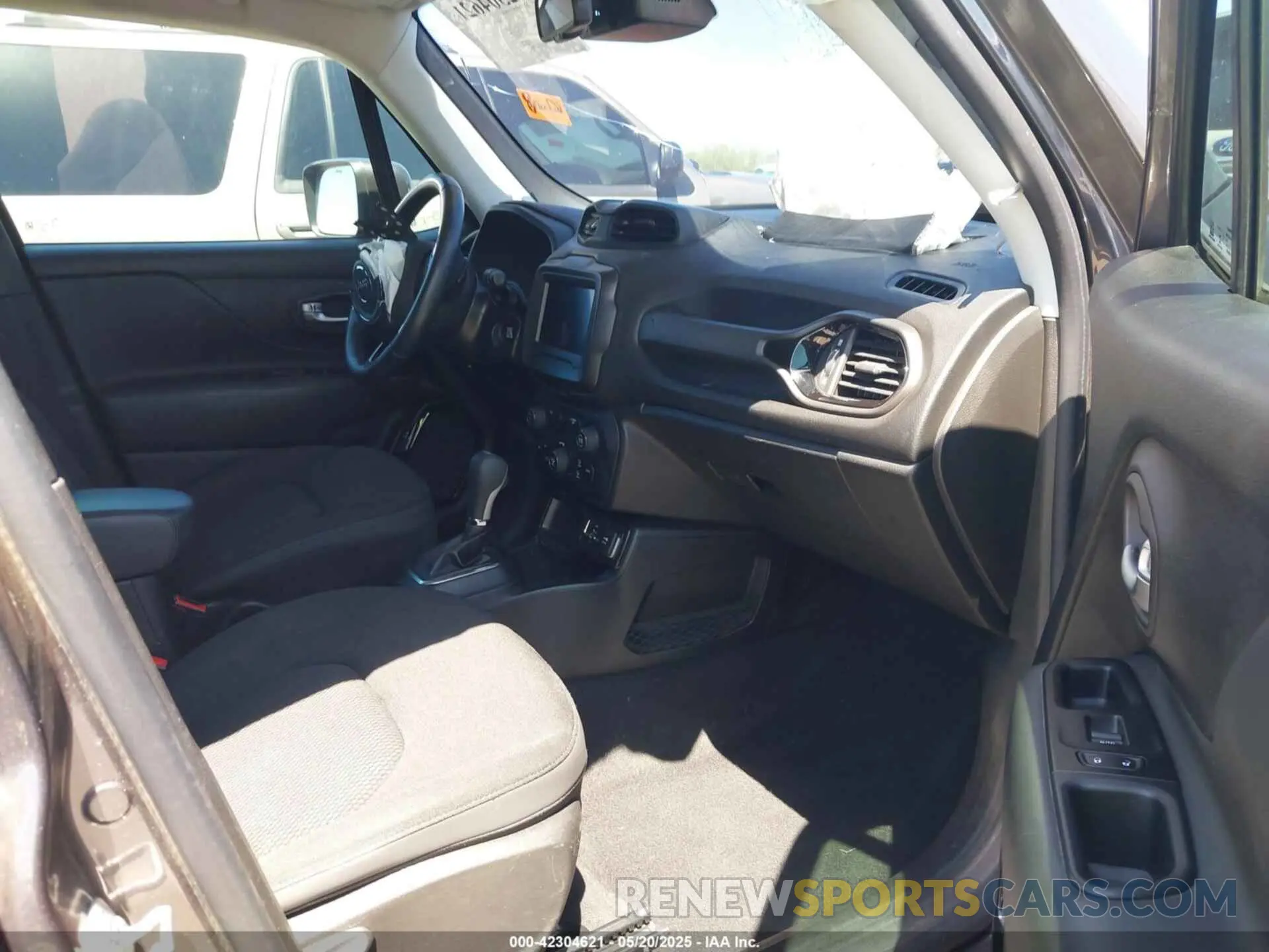 5 Photograph of a damaged car ZACNJABB7LPL12187 JEEP RENEGADE 2020