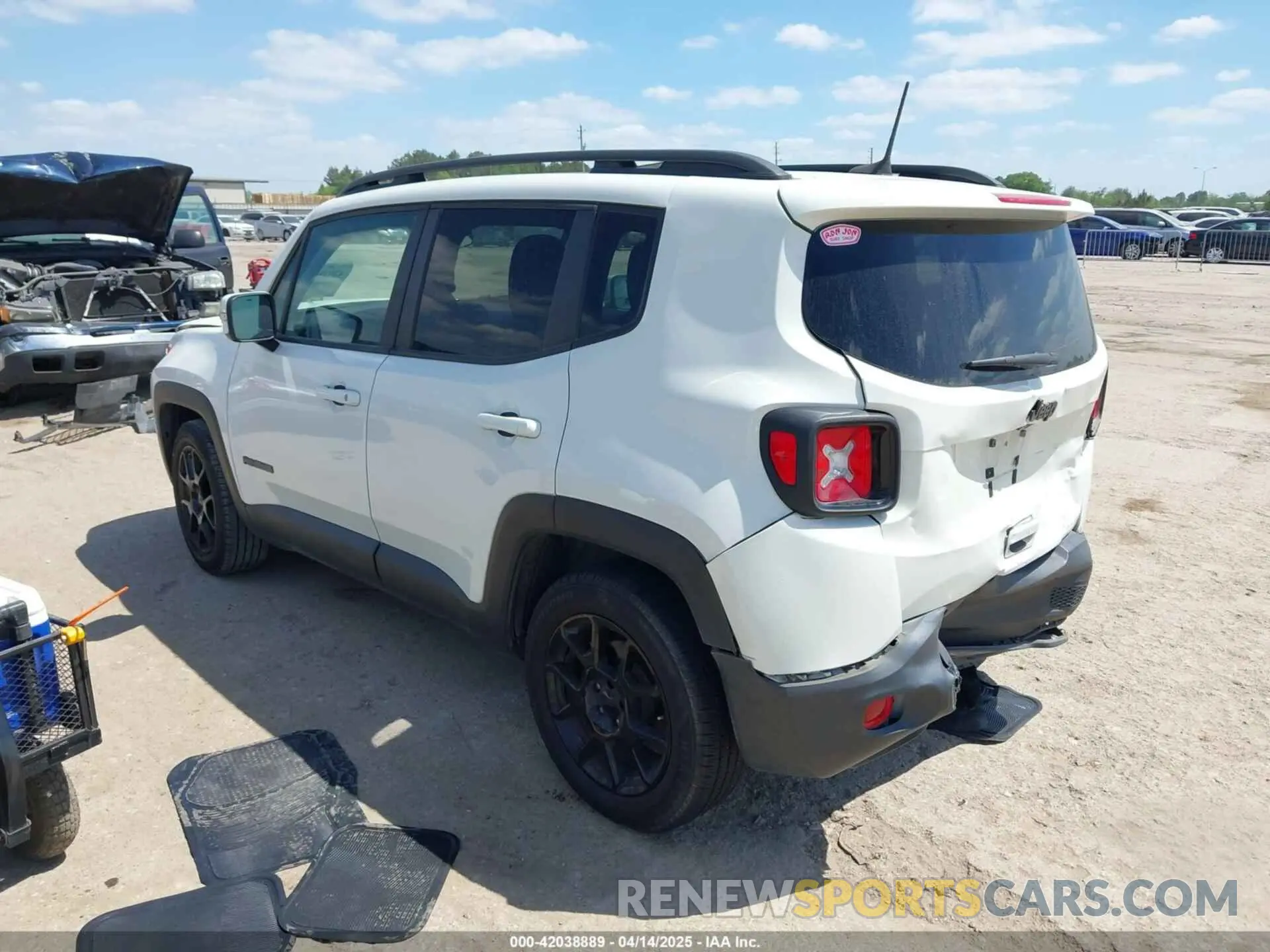 3 Фотография поврежденного автомобиля ZACNJABB7LPL91859 JEEP RENEGADE 2020