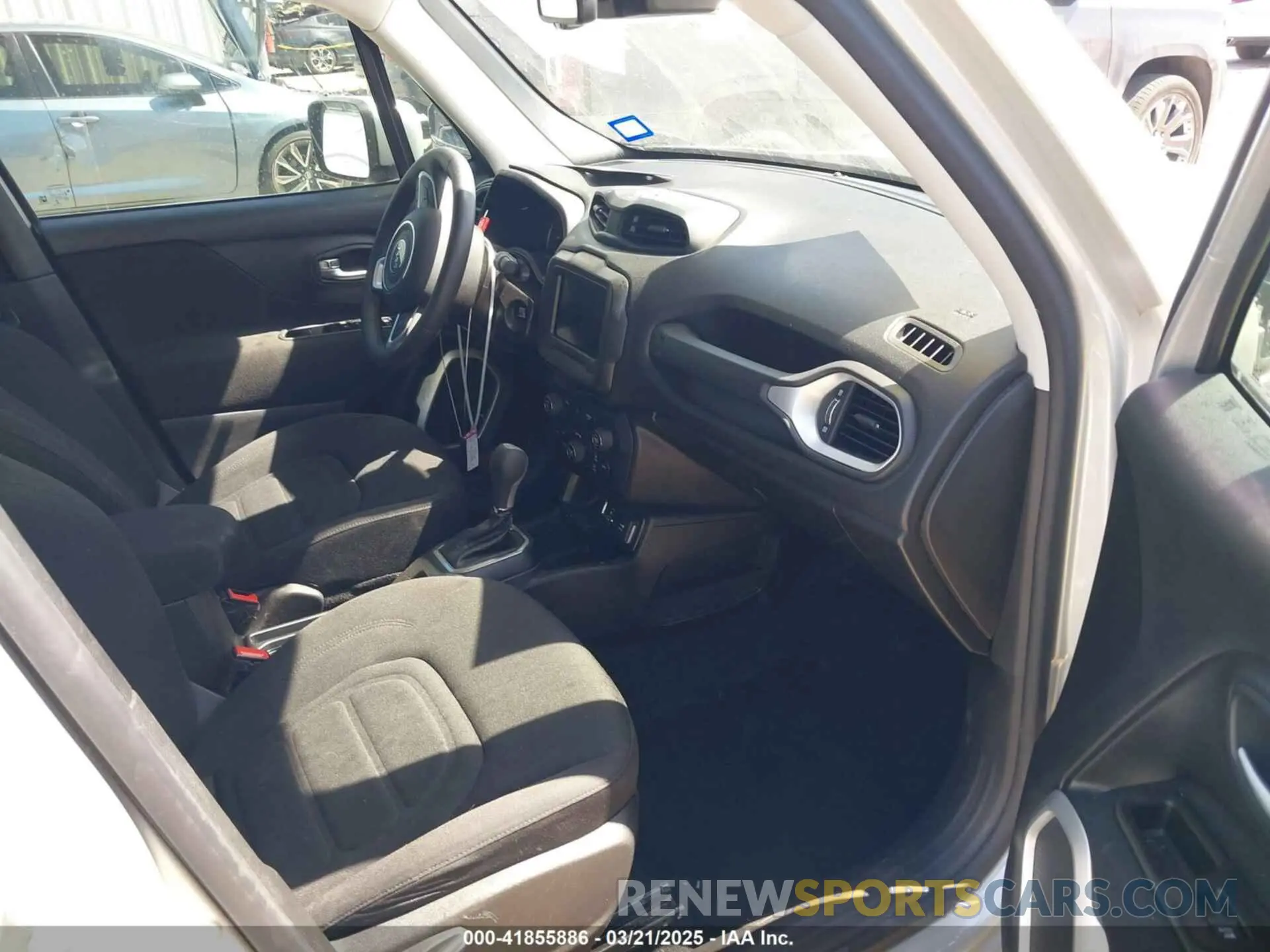 5 Photograph of a damaged car ZACNJABB8LPL11534 JEEP RENEGADE 2020