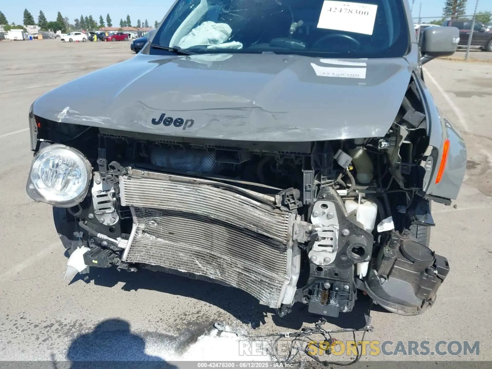 6 Фотография поврежденного автомобиля ZACNJABB8LPL31928 JEEP RENEGADE 2020