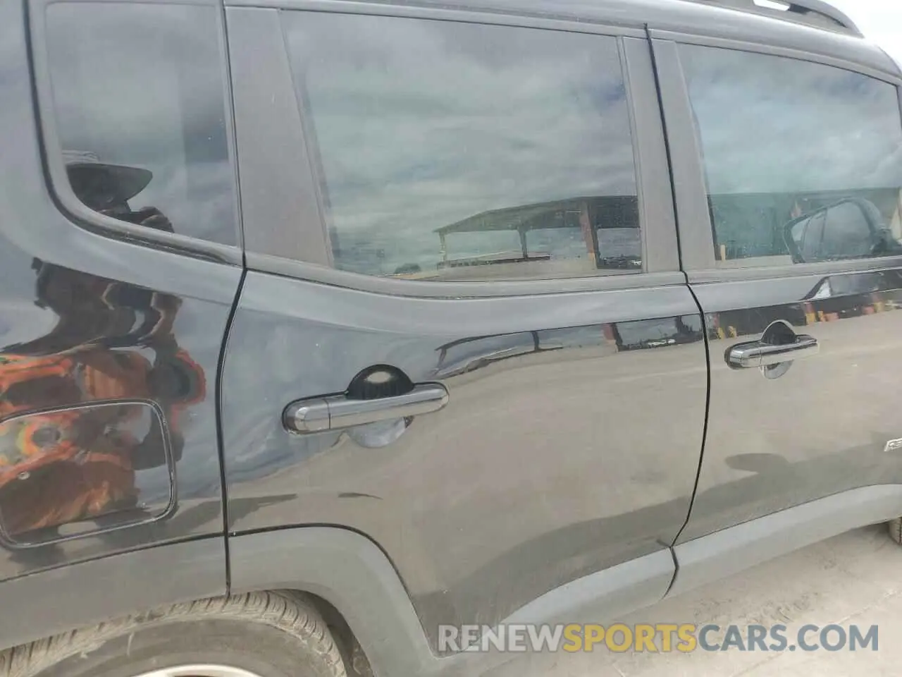 11 Photograph of a damaged car ZACNJABB9LPL58359 JEEP RENEGADE 2020