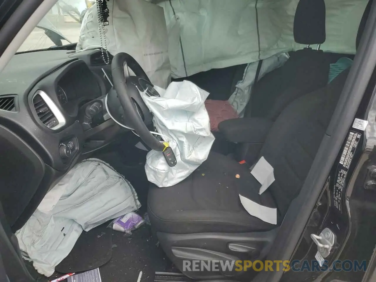 7 Photograph of a damaged car ZACNJABB9LPL58359 JEEP RENEGADE 2020