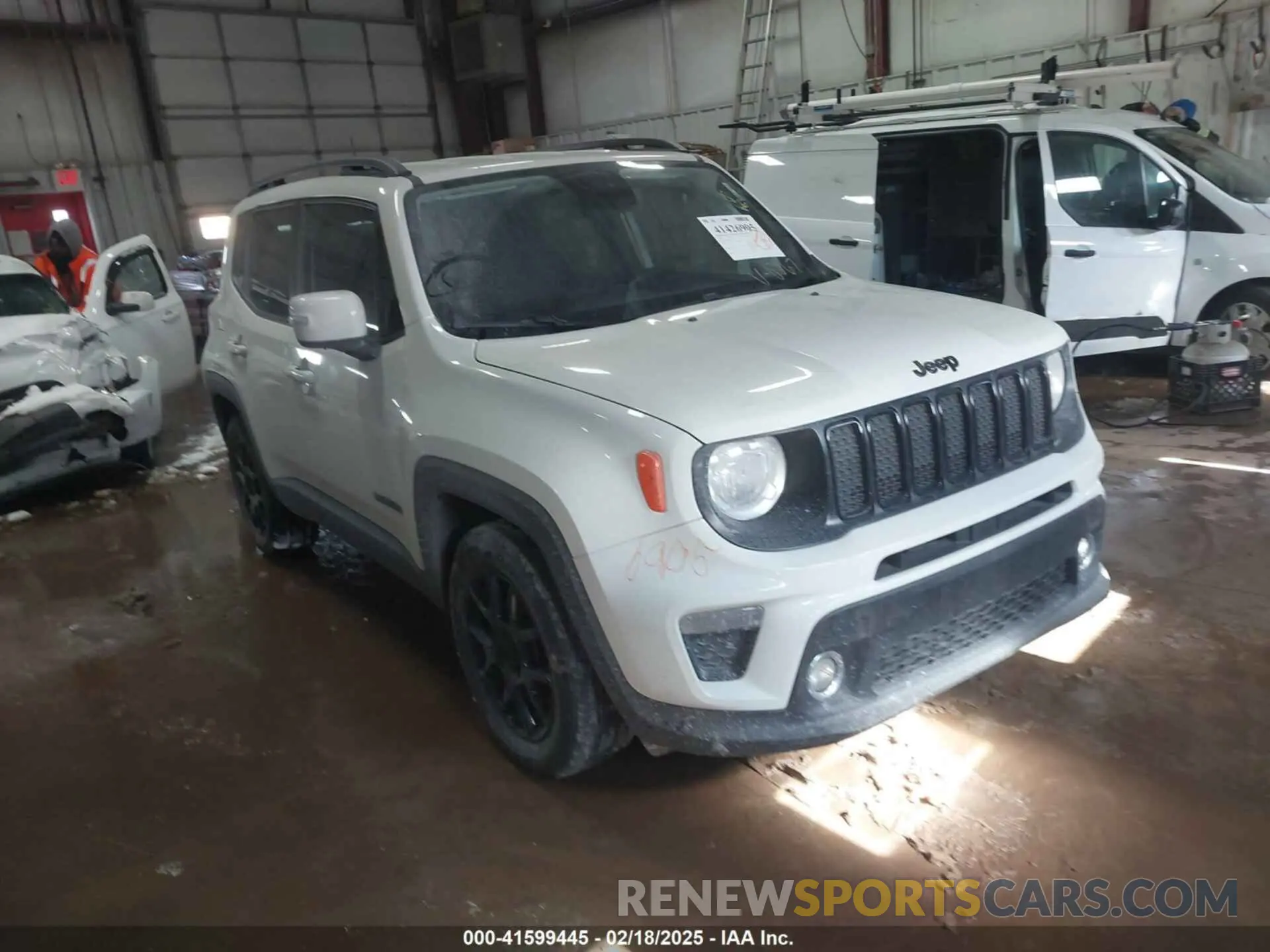 1 Фотография поврежденного автомобиля ZACNJABBXLPL10367 JEEP RENEGADE 2020
