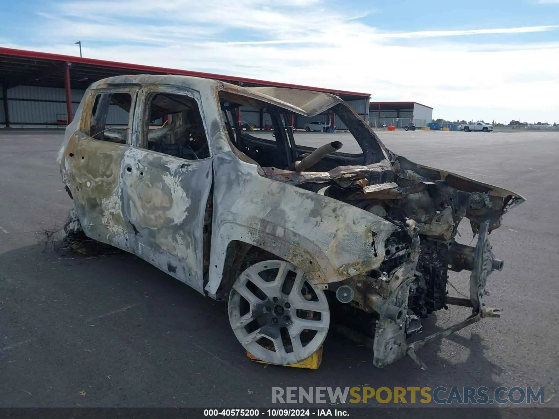 1 Фотография поврежденного автомобиля ZACNJBAB0LPL87921 JEEP RENEGADE 2020