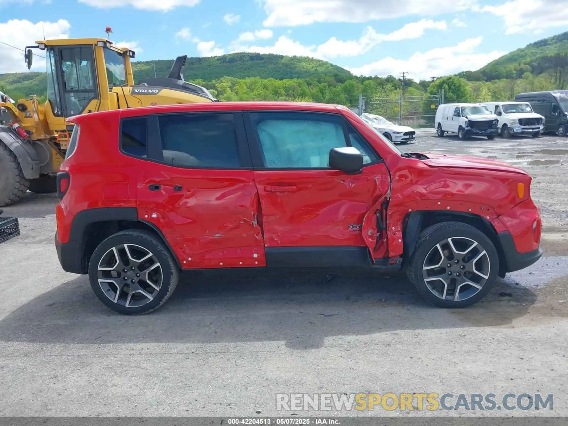 13 Photograph of a damaged car ZACNJBAB0LPM08654 JEEP RENEGADE 2020
