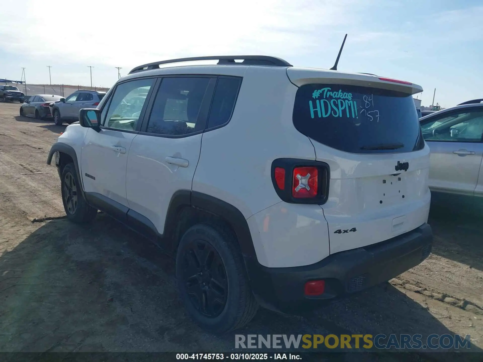 3 Photograph of a damaged car ZACNJBAB2LPL00570 JEEP RENEGADE 2020
