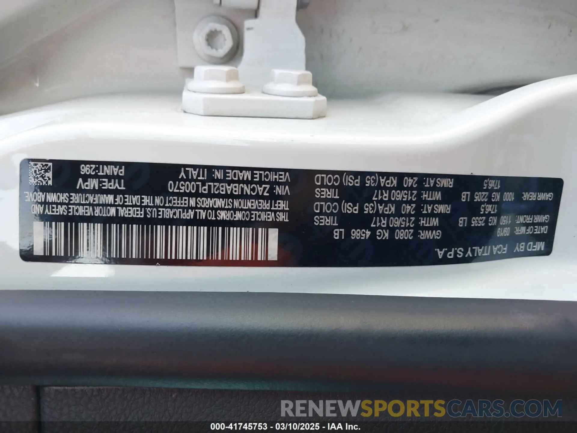 9 Photograph of a damaged car ZACNJBAB2LPL00570 JEEP RENEGADE 2020