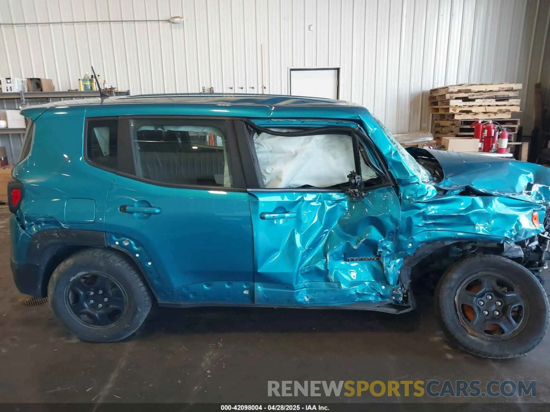 14 Фотография поврежденного автомобиля ZACNJBAB4LPL20755 JEEP RENEGADE 2020