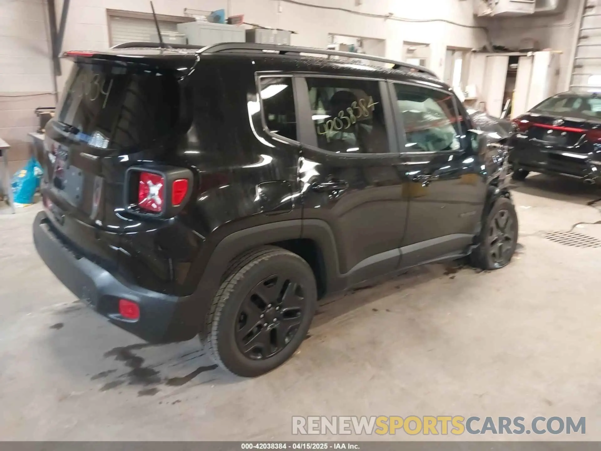 4 Фотография поврежденного автомобиля ZACNJBAB5LPL21798 JEEP RENEGADE 2020