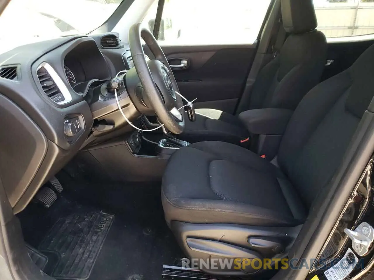 7 Фотография поврежденного автомобиля ZACNJBAB8LPK99358 JEEP RENEGADE 2020