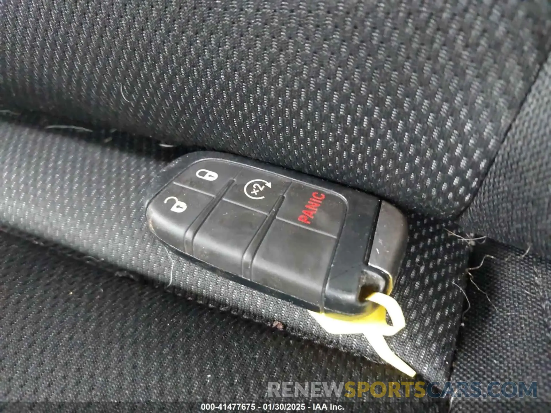 11 Photograph of a damaged car ZACNJBAB8LPL52205 JEEP RENEGADE 2020