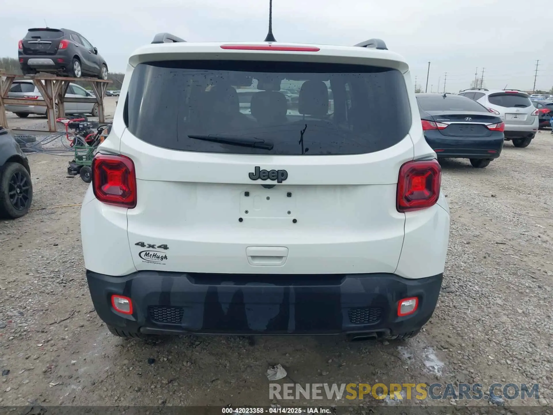 17 Фотография поврежденного автомобиля ZACNJBB11LPM04232 JEEP RENEGADE 2020