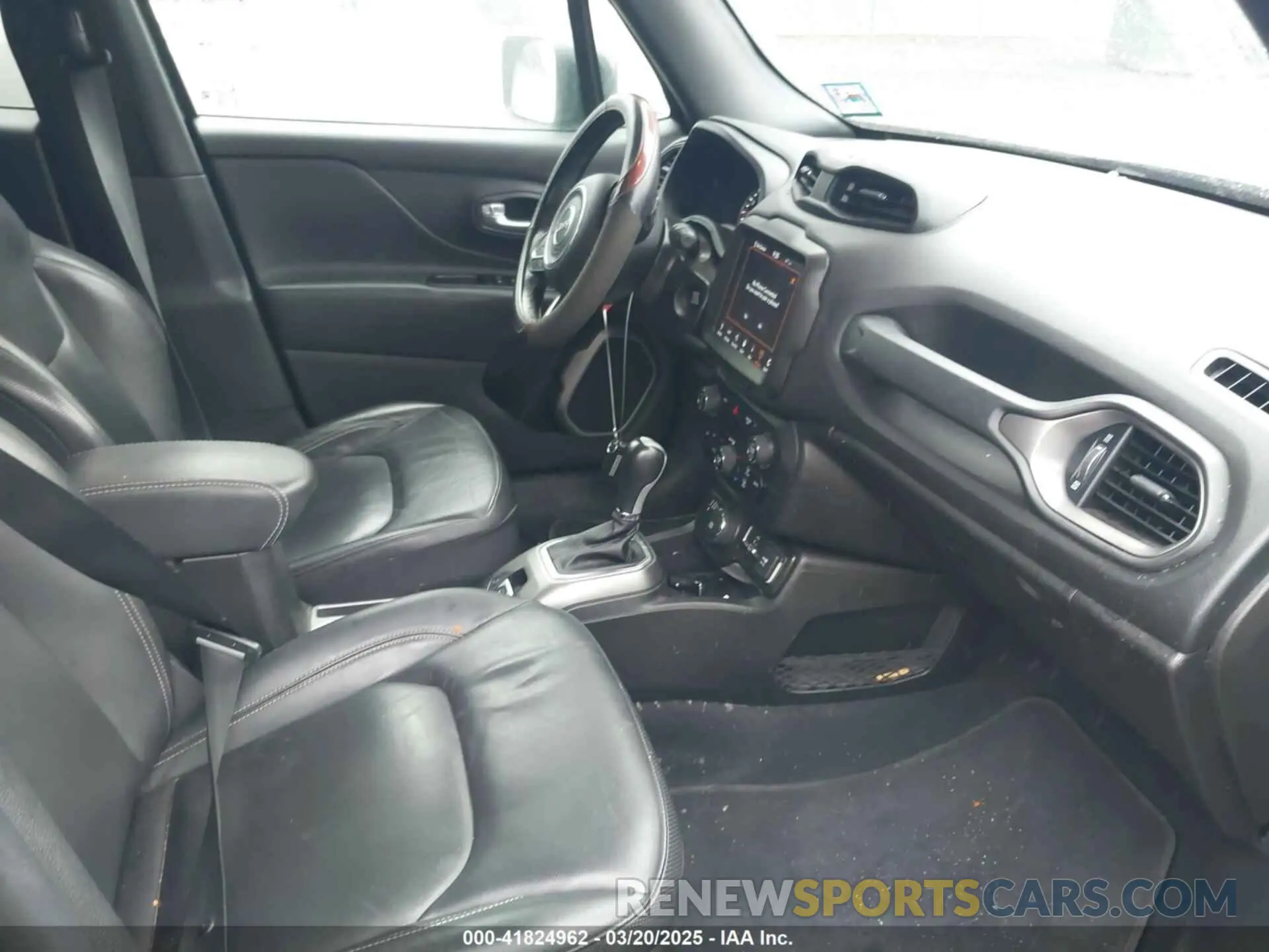 5 Фотография поврежденного автомобиля ZACNJBB1XLPL61557 JEEP RENEGADE 2020