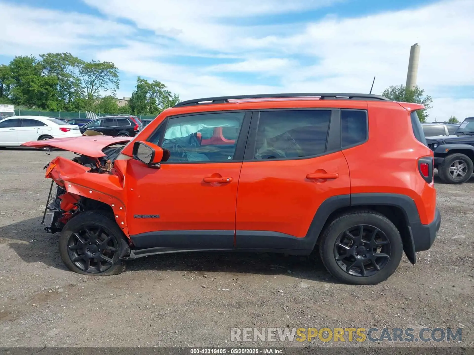 13 Фотография поврежденного автомобиля ZACNJBBB6LPL13871 JEEP RENEGADE 2020