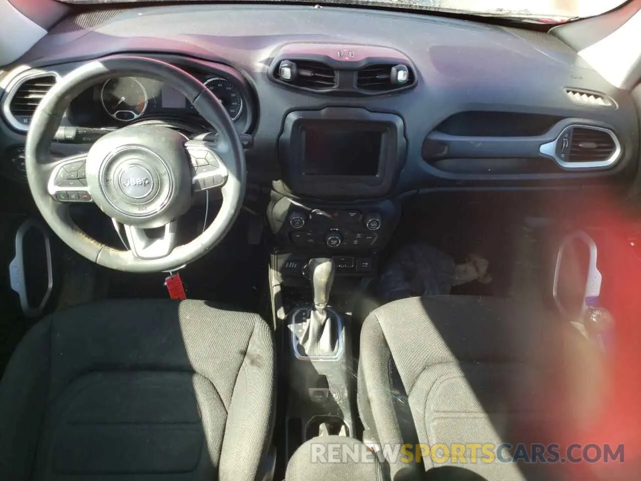 8 Photograph of a damaged car ZACNJBBB6LPL71835 JEEP RENEGADE 2020