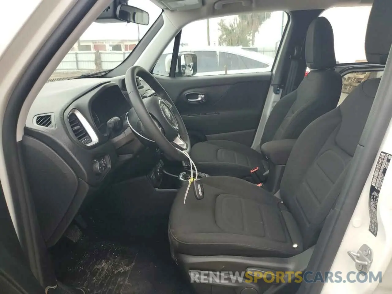 7 Photograph of a damaged car ZACNJBBB7LPL44224 JEEP RENEGADE 2020