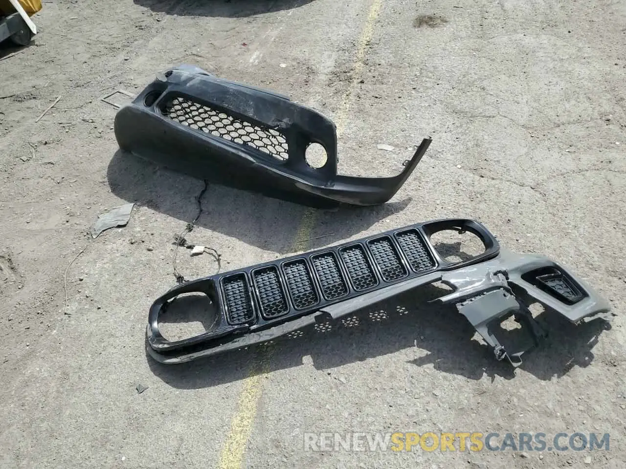 13 Photograph of a damaged car ZACNJBBB8LPL87499 JEEP RENEGADE 2020