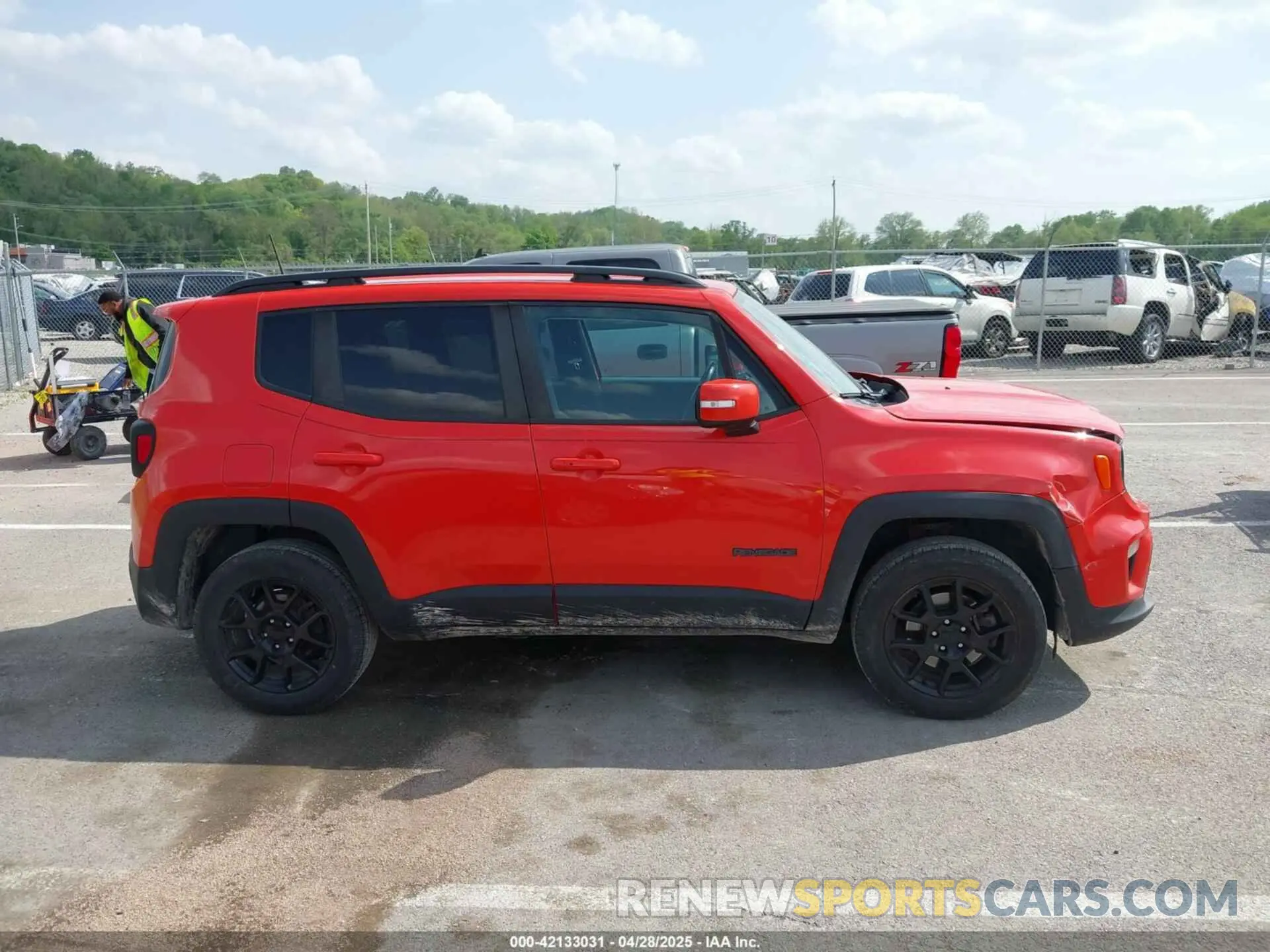 13 Photograph of a damaged car ZACNJBBBXLPL91196 JEEP RENEGADE 2020