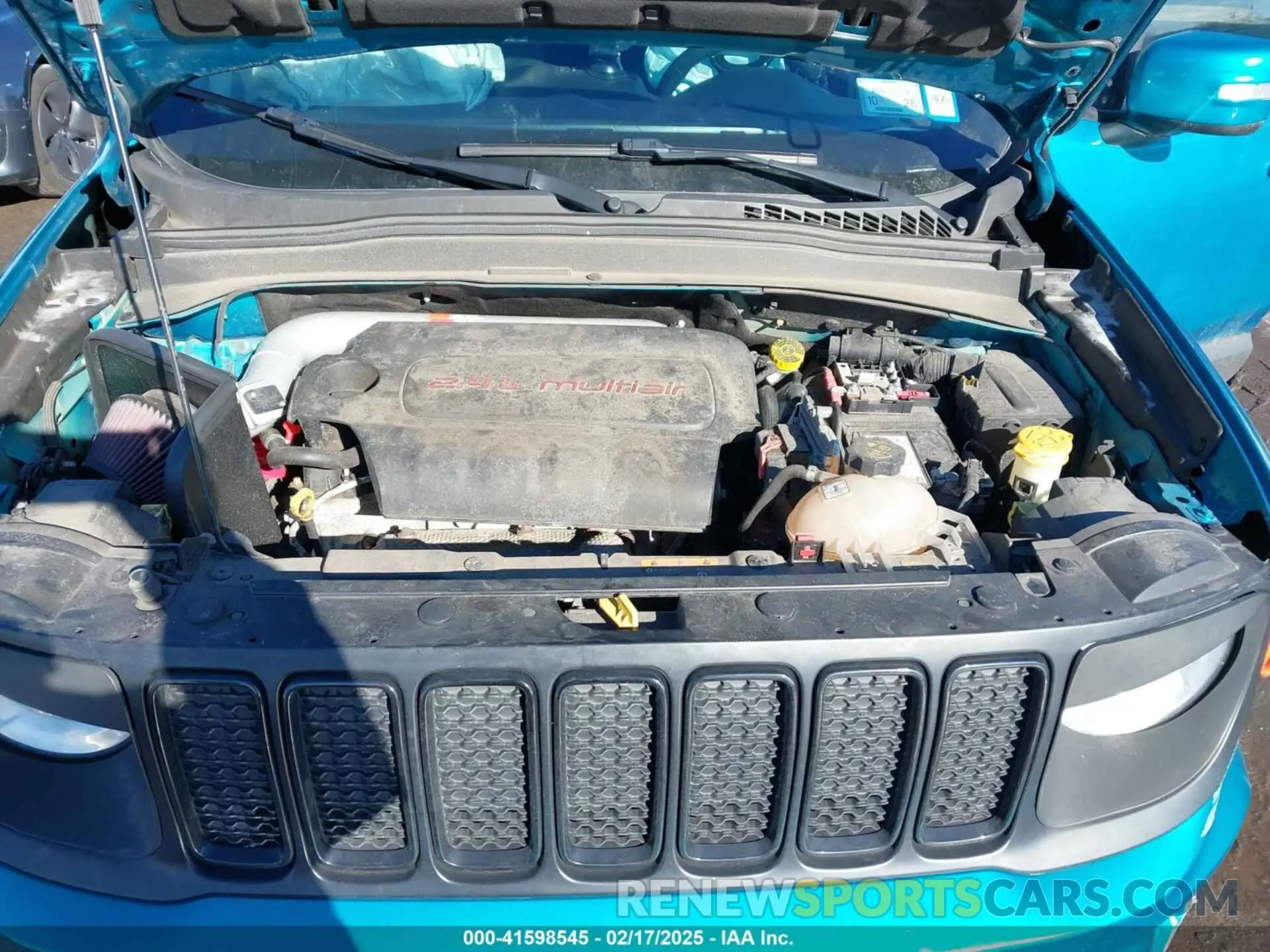 10 Фотография поврежденного автомобиля ZACNJBBBXLPM01385 JEEP RENEGADE 2020